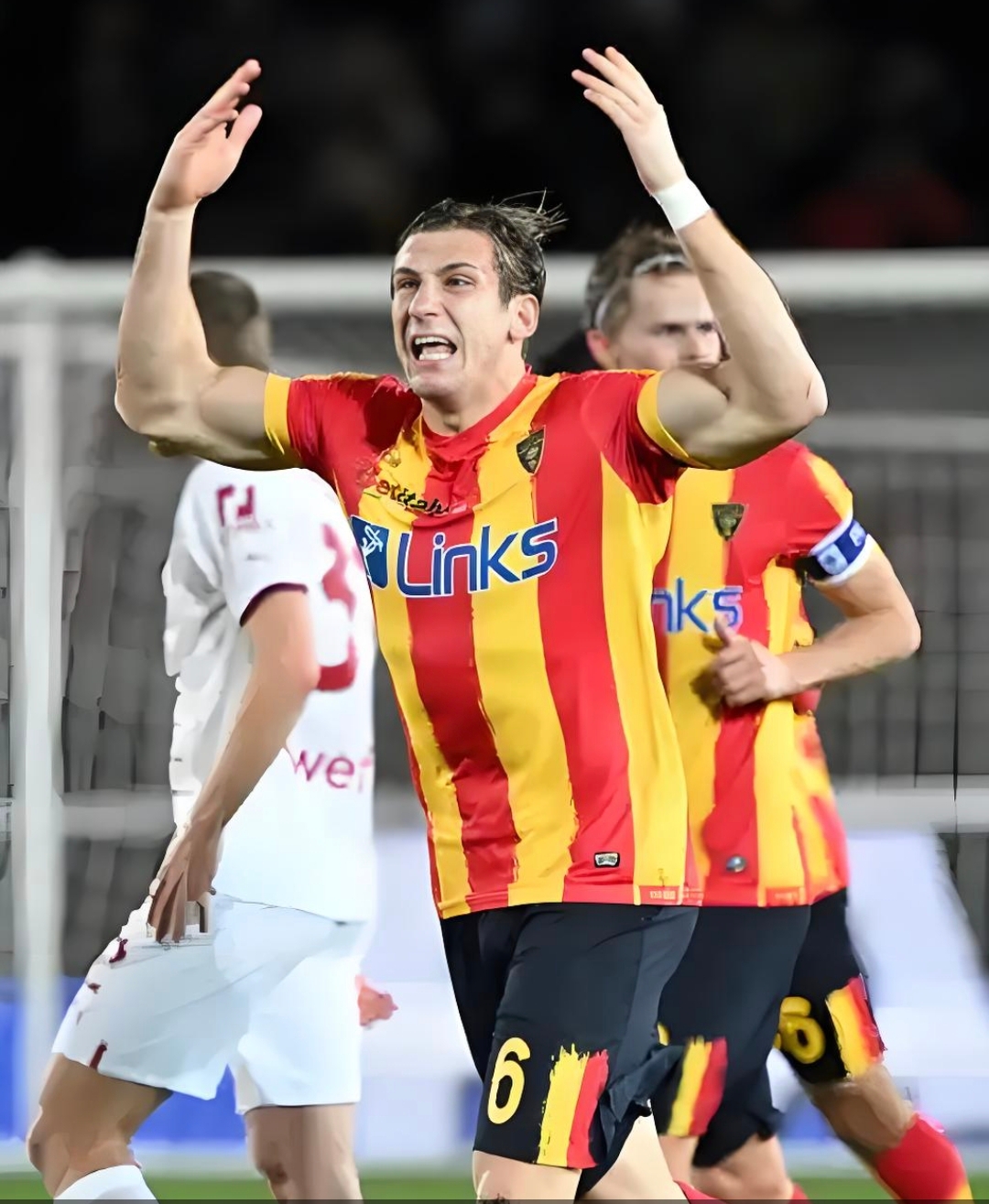 意大利杯冲刺阶段再迎强敌,托特纳姆手感冰凉,主帅态度:震撼外界,高层口径保持一致(意大利比奥齐姆) 意大利杯冲刺阶段再迎强敌,托特纳姆手感冰凉,主帅态度:震撼外界,高层口径保持一致(意大利比奥齐姆)